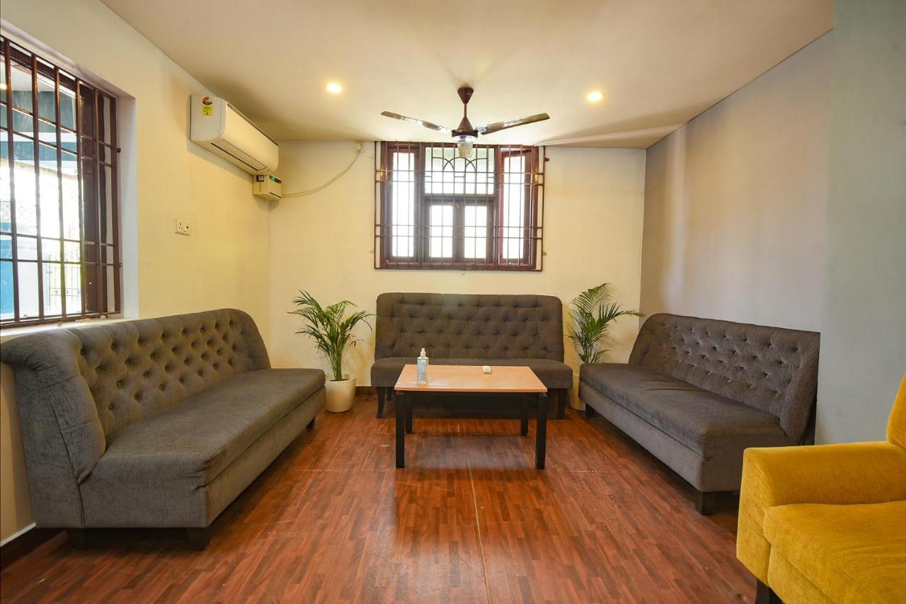 Fabhotel Sasti Inn - Nr Green Meadows Resort & National Institute Of Ocean Technology Siruseri Buitenkant foto